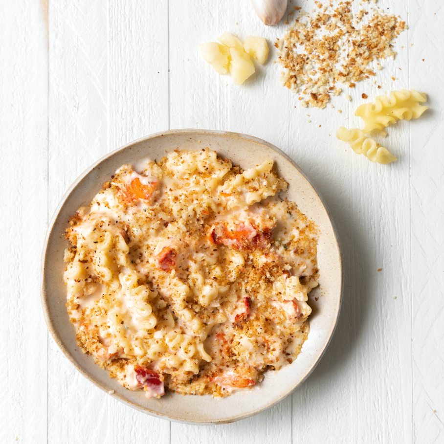 Load image into Gallery viewer, Lobster Mac &amp; Cheese - Serves 4
